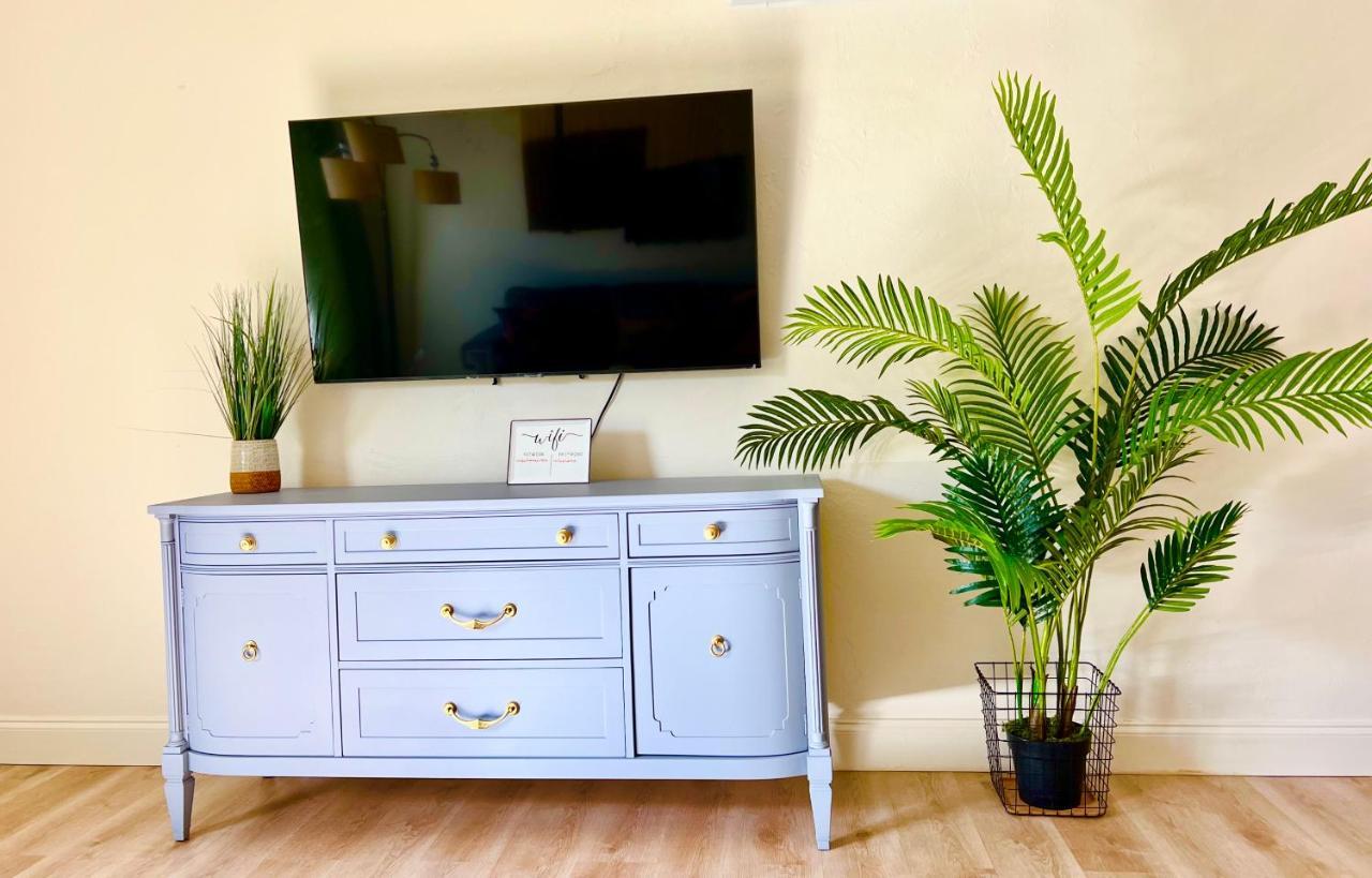 Enchanting Cozy Apartment 10 Min Away From Airport, Calle 8, Brickell, Coral Gables, The Beach And More! Маямі Екстер'єр фото