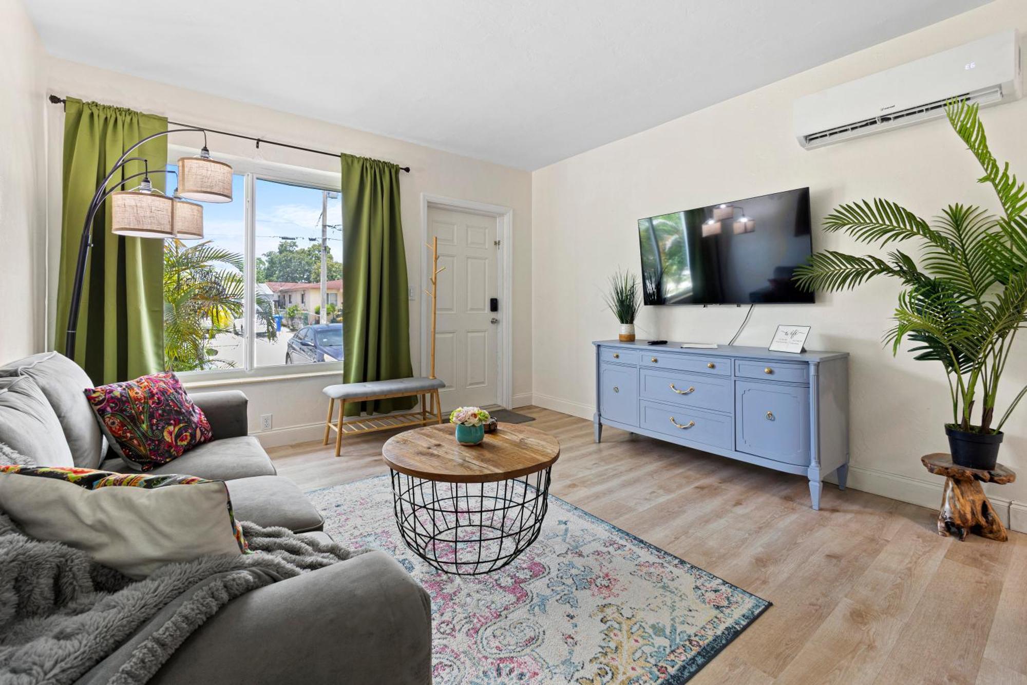 Enchanting Cozy Apartment 10 Min Away From Airport, Calle 8, Brickell, Coral Gables, The Beach And More! Маямі Екстер'єр фото